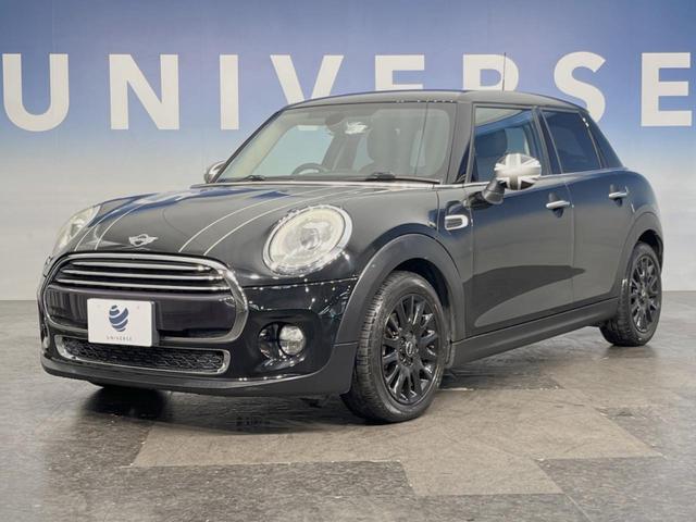 ＭＩＮＩ クーパーＤ　５ドア　ペッパーＰＫＧ　タイムレススタイル　ＬＥＤヘッドランプ／ＬＥＤフォグランプ　純正ナビ　Ｂｌｕｅｔｏｏｔｈ接続　コンフォートアクセス　純正１６インチ１４本スポークＡＷ　オートライト　ＥＴＣ車載機（39枚目）