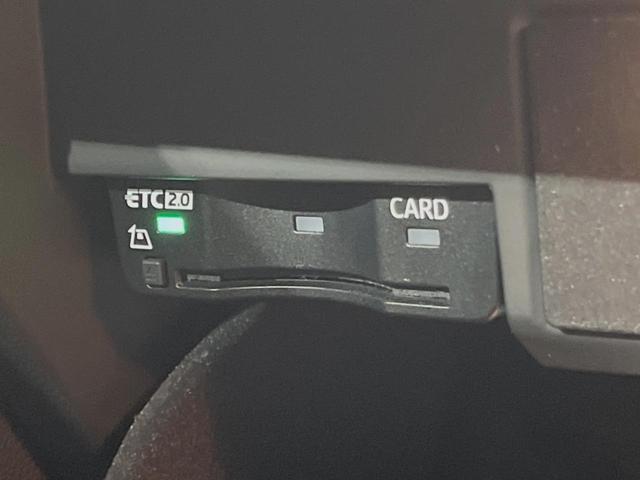 Ａ５スポーツバック ３５ＴＤＩ　Ｓライン　パークアシストＰＫＧ　アダプティブクルーズ　マトリクスＬＥＤライト　カープレイ　純正ナビ　３６０度カメラ　バーチャルコックピット　電動リアゲート　ハーフレザーシート　パワーシート　シートヒーター（47枚目）