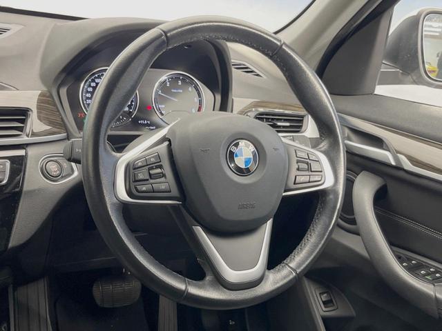 X1 xDrive 18d xライン アドバンスドアクティブセーフティ/コンフォート/ハイラインPKG ドライビングアシスト アクティブクルーズ 純正ナビ バックカメラ パーキングアシスト 電動リアゲート 純正18インチAW スマートキー(20枚目)