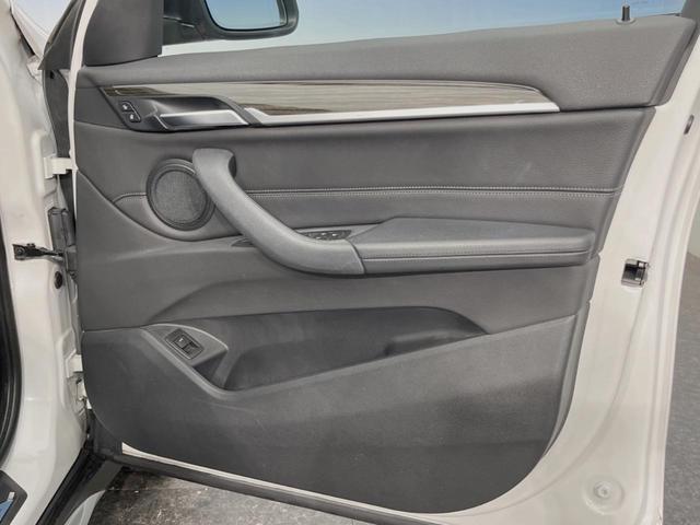 X1 xDrive 18d xライン アドバンスドアクティブセーフティ/コンフォート/ハイラインPKG ドライビングアシスト アクティブクルーズ 純正ナビ バックカメラ パーキングアシスト 電動リアゲート 純正18インチAW スマートキー(30枚目)