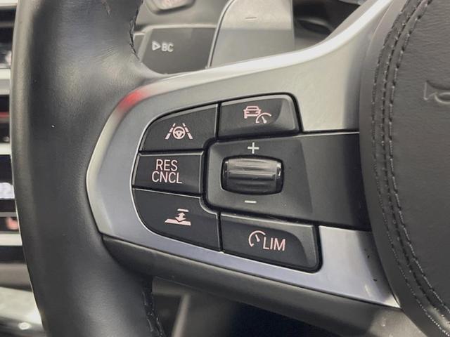 X3 xDrive 20d Mスポーツ アダプティブクルーズコントロール ドライビングアシスト/パーキングアシストプラス 純正ナビ TV 360度カメラ 純正19インチAW ヘッドアップディスプレイ パワーバックドア コンフォートアクセス(4枚目)