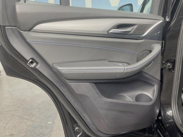 X3 xDrive 20d Mスポーツ アダプティブクルーズコントロール ドライビングアシスト/パーキングアシストプラス 純正ナビ TV 360度カメラ 純正19インチAW ヘッドアップディスプレイ パワーバックドア コンフォートアクセス(33枚目)