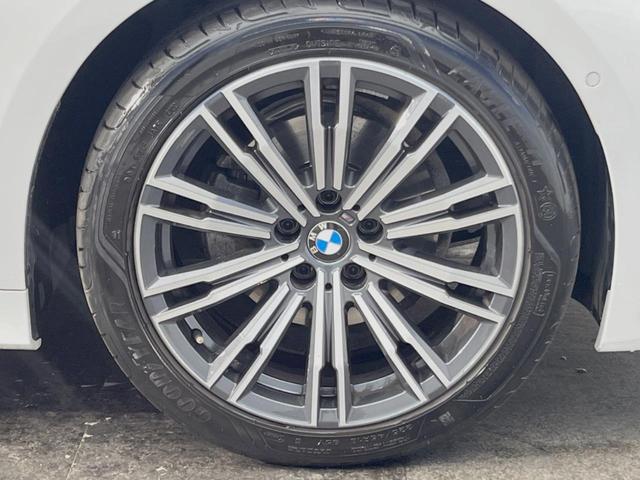3シリーズ 320d xDriveツーリングMスポツEDジョイ+ コンフォートPKG アクティブクルーズコントロール ヘッドアップディスプレイ 360°カメラ 純正ナビ LEDヘッドランプ/ハイビームアシスト 前席シートヒーター/パワーシート 電動リアゲート 禁煙車(26枚目)