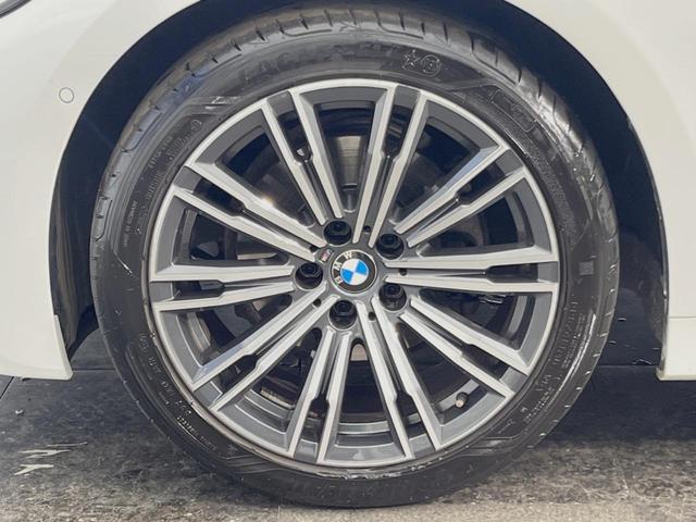 3シリーズ 320d xDriveツーリングMスポツEDジョイ+ コンフォートPKG アクティブクルーズコントロール ヘッドアップディスプレイ 360°カメラ 純正ナビ LEDヘッドランプ/ハイビームアシスト 前席シートヒーター/パワーシート 電動リアゲート 禁煙車(29枚目)