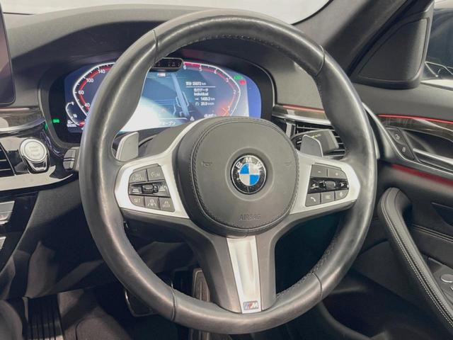 ５シリーズ ５２３ｄ　ｘＤｒｉｖｅＭスポーツエディションジョイ＋　パーキングアシストプラス／ドライビングアシスト　アダプティブクルーズ　純正ナビ　ＴＶ　３６０度カメラ　レザーシート　パワーシート　シートヒーター　電動リアゲート　純正１９インチＡＷ　ＬＥＤヘッドライト（19枚目）