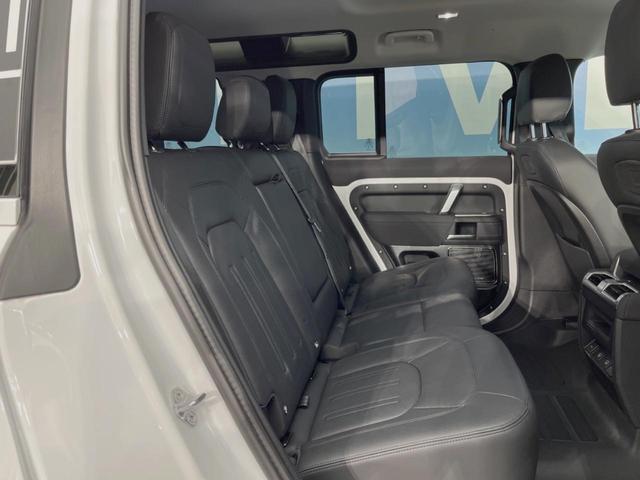 ディフェンダー １１０Ｓ　エアサスペンションパック　ＭＥＲＩＤＩＡＮサウンド　純正ナビ　３６０度カメラ　カープレイ／アンドロイドオート　アクティブクルーズ　衝突軽減ブレーキ　純正１９インチＡＷ　ＬＥＤヘッドライト　水陸両用（12枚目）