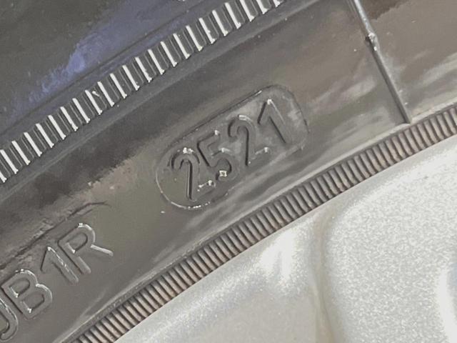 ディフェンダー １１０Ｓ　エアサスペンションパック　ＭＥＲＩＤＩＡＮサウンド　純正ナビ　３６０度カメラ　カープレイ／アンドロイドオート　アクティブクルーズ　衝突軽減ブレーキ　純正１９インチＡＷ　ＬＥＤヘッドライト　水陸両用（51枚目）