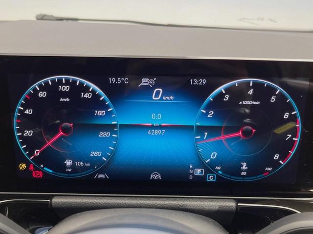 Ｂクラス Ｂ１８０　ＡＭＧライン　レーダーセーフティ／ナビゲーションＰＫＧ　自動駐車システム　純正ナビ　純正１８インチＡＷ　バックカメラ　オートハイビーム　ハーフレザーシート　前席パワーシート／シートヒーター　ＬＥＤヘッドライト（39枚目）