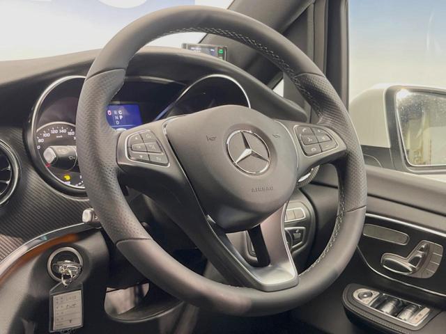 Vクラス V220d アバンギャルド AMGラインパッケージ レーダーセーフティPKG パワースライドドア 電動リアゲート 純正ナビ TV 360度カメラ リアモニター DVD再生 シートヒーター/パワーシート 革シート 純正19インチAW LEDヘッドライト(23枚目)