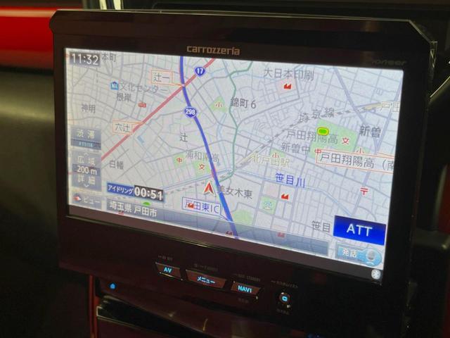 MINI ジョンクーパーワークス クロスオーバー カロッツェリア製HDDナビ バックカメラ フルセグTV CD/DVD再生 HIDヘッドランプ/オートライト 純正18インチAW オートエアコン ジョンクーパーワークスエンブレム入ステアリング ETC(4枚目)