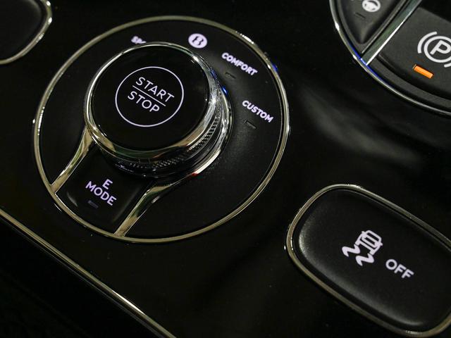 　Ｍｕｌｌｉｎｅｒ　ドライビングスペック　リアプライバシーガラス　ＴＶ　チューナー　ＬＥＤウェルカムランプ　ｂｙ　Ｍｕｌｌｉｎｅｒ　フロントシートコンフォートスペック　ディープパイルオーバーマット(20枚目)