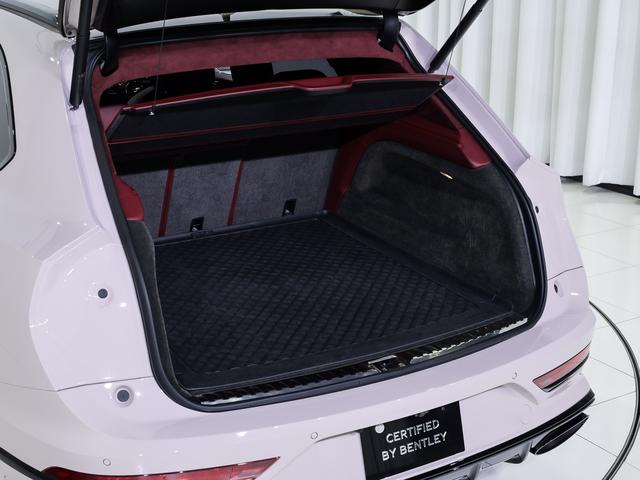 ベンテイガ Ｓｐｅｅｄ　ベントレー認定中古車　メーカー保証付　ベントレー　ケアプログラム　ベントレー　エマージェンシーアシスタンス　ＣＥＲＴＩＦＩＥＤ　ＢＹ　ＢＥＮＴＬＥＹ（10枚目）