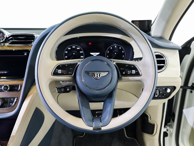 ベンテイガ EWBアズール ベントレー認定中古車 メーカー保証付 ベントレー ケアプログラム ベントレー エマージェンシーアシスタンス CERTIFIED BY BENTLEY(20枚目)