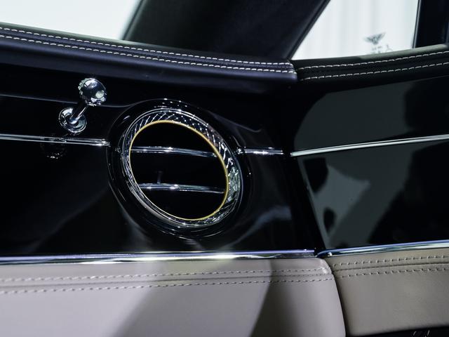 コンチネンタル ＧＴ　Ｖ８　ベントレー認定中古車　メーカー保証付　ベントレー　ケアプログラム　ベントレー　エマージェンシーアシスタンス　ＣＥＲＴＩＦＩＥＤ　ＢＹ　ＢＥＮＴＬＥＹ（31枚目）