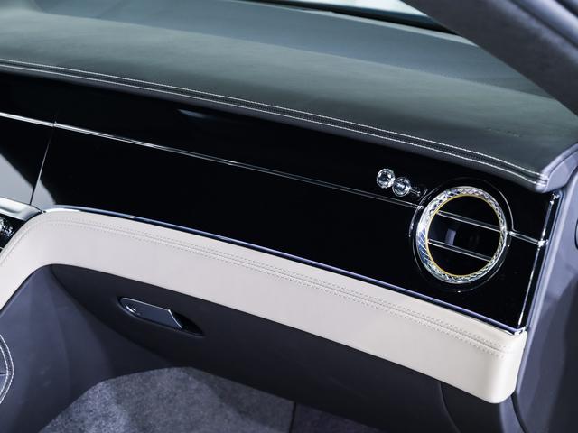 コンチネンタル ＧＴ　Ｖ８　ベントレー認定中古車　メーカー保証付　ベントレー　ケアプログラム　ベントレー　エマージェンシーアシスタンス　ＣＥＲＴＩＦＩＥＤ　ＢＹ　ＢＥＮＴＬＥＹ（38枚目）