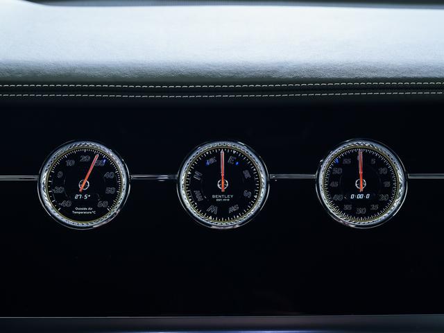 コンチネンタル ＧＴ　Ｖ８　ベントレー認定中古車　メーカー保証付　ベントレー　ケアプログラム　ベントレー　エマージェンシーアシスタンス　ＣＥＲＴＩＦＩＥＤ　ＢＹ　ＢＥＮＴＬＥＹ（40枚目）