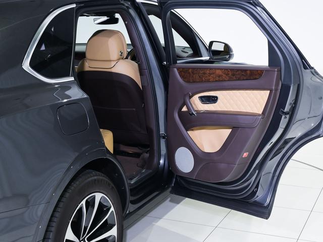 ベンテイガ 6.0 4WD ツーリングスペック/TVチューナー ベントレー認定中古車 メーカー保証付 ベントレー ケアプログラム ベントレー エマージェンシーアシスタンス CERTIFIED BY BENTLEY(32枚目)