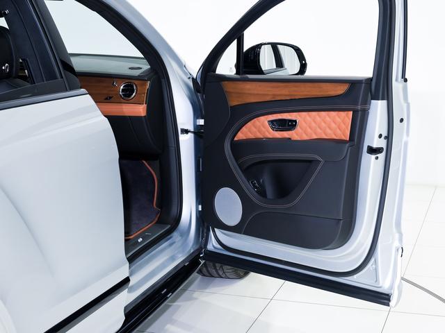 ベンテイガ S ベントレー認定中古車 メーカー保証付 ベントレー ケアプログラム ベントレー エマージェンシーアシスタンス CERTIFIED BY BENTLEY(9枚目)