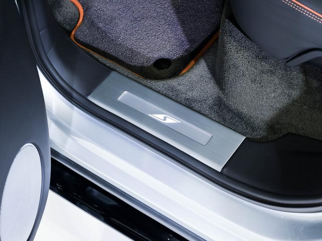 ベンテイガ S ベントレー認定中古車 メーカー保証付 ベントレー ケアプログラム ベントレー エマージェンシーアシスタンス CERTIFIED BY BENTLEY(33枚目)