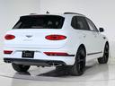 ベンテイガ 　Ｍｕｌｌｉｎｅｒ　ドライビングスペック　リアプライバシーガラス　ＴＶ　チューナー　ＬＥＤウェルカムランプ　ｂｙ　Ｍｕｌｌｉｎｅｒ　フロントシートコンフォートスペック　ディープパイルオーバーマット（6枚目）