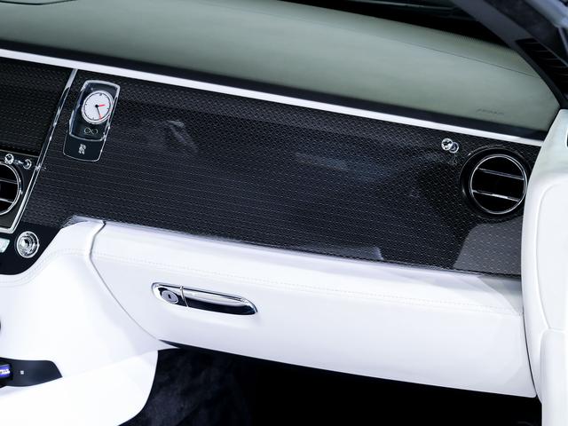 レイス ブラックバッジ スターライト・ヘッドライナー Rolls Royce 認定中古車 Provenance メーカー保証付 ロードサイド・アシスタンス(36枚目)