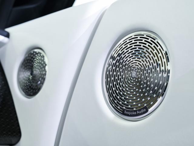 レイス ブラックバッジ スターライト・ヘッドライナー Rolls Royce 認定中古車 Provenance メーカー保証付 ロードサイド・アシスタンス(41枚目)