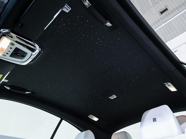 レイス ブラックバッジ スターライト・ヘッドライナー Rolls Royce 認定中古車 Provenance メーカー保証付 ロードサイド・アシスタンス(43枚目)