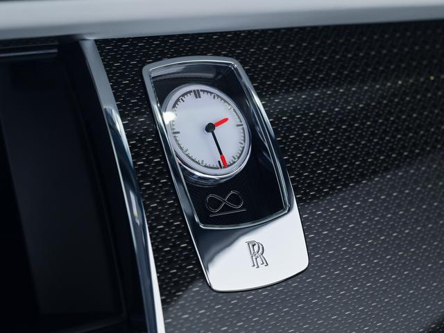 レイス ブラックバッジ スターライト・ヘッドライナー Rolls Royce 認定中古車 Provenance メーカー保証付 ロードサイド・アシスタンス(47枚目)