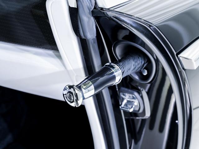 レイス ブラックバッジ スターライト・ヘッドライナー Rolls Royce 認定中古車 Provenance メーカー保証付 ロードサイド・アシスタンス(51枚目)