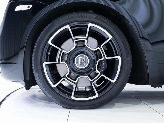 レイス ブラックバッジ スターライト・ヘッドライナー Rolls Royce 認定中古車 Provenance メーカー保証付 ロードサイド・アシスタンス(7枚目)