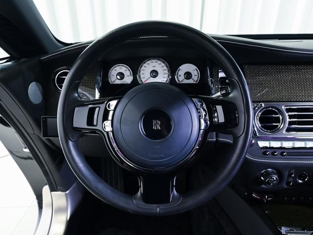 レイス ブラックバッジ スターライト・ヘッドライナー Rolls Royce 認定中古車 Provenance メーカー保証付 ロードサイド・アシスタンス(20枚目)