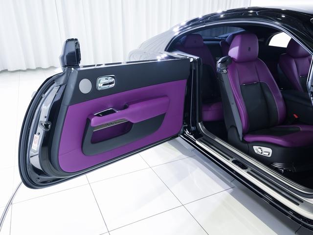 レイス ブラックバッジ スターライト・ヘッドライナー Rolls Royce 認定中古車 Provenance メーカー保証付 ロードサイド・アシスタンス(33枚目)