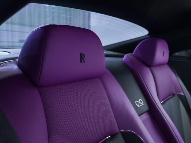 レイス ブラックバッジ スターライト・ヘッドライナー Rolls Royce 認定中古車 Provenance メーカー保証付 ロードサイド・アシスタンス(36枚目)