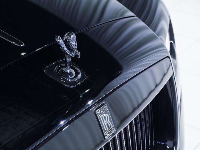 レイス ブラックバッジ スターライト・ヘッドライナー Rolls Royce 認定中古車 Provenance メーカー保証付 ロードサイド・アシスタンス(47枚目)