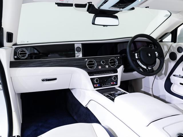 スペクター フェンダー・コーチライン Starlight Doors Rolls Royce 認定中古車 Provenance メーカー保証付 ロードサイド・アシスタンス(20枚目)