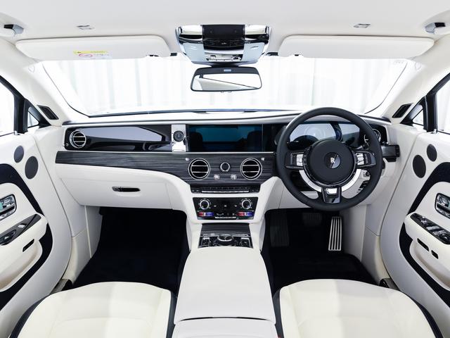 スペクター フェンダー・コーチライン Starlight Doors Rolls Royce 認定中古車 Provenance メーカー保証付 ロードサイド・アシスタンス(21枚目)