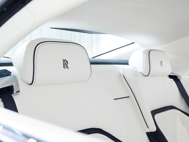 スペクター フェンダー・コーチライン Starlight Doors Rolls Royce 認定中古車 Provenance メーカー保証付 ロードサイド・アシスタンス(36枚目)