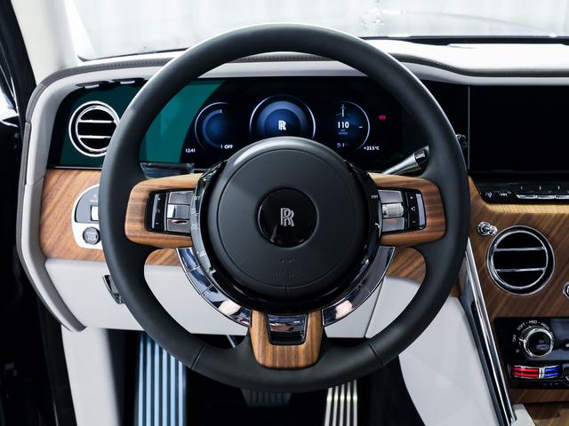 カリナン Series2 Rolls Royce 認定中古車 Provenance メーカー保証付 ロードサイド・アシスタンス(28枚目)