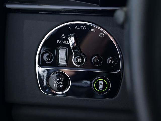 ファントム Extended Wheelbase VIII Rolls Royce 認定中古車 Provenance メーカー保証付 ロードサイド・アシスタンス(25枚目)