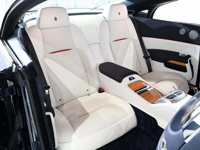 レイス 6.6 スターライト・ヘッドライナー Rolls Royce 認定中古車 Provenance メーカー保証付 ロードサイド・アシスタンス(29枚目)