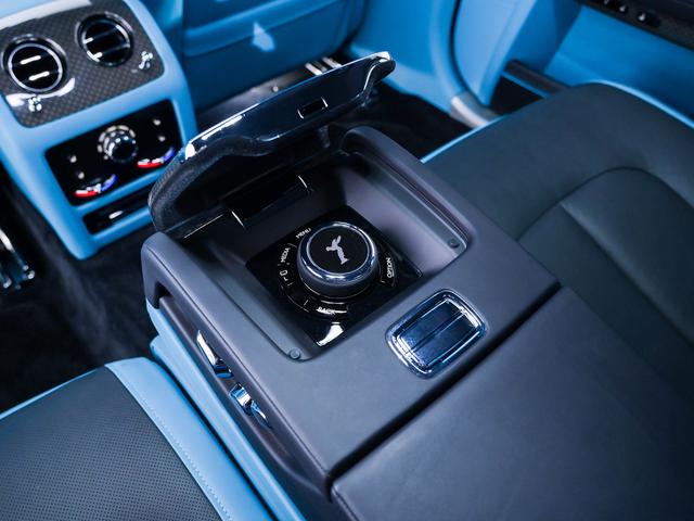 ゴースト 6.75 4WD シューティングスター・ヘッドライナー Rolls Royce 認定中古車 Provenance メーカー保証付 ロードサイド・アシスタンス(32枚目)