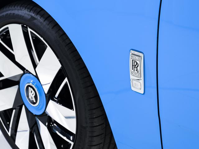 カリナン 6.75 4WD シューティングスターヘッドライナー Rolls Royce 認定中古車 Provenance メーカー保証付 ロードサイド・アシスタンス(46枚目)