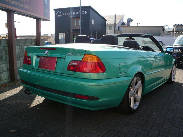 3シリーズ 330Ciカブリオーレ ミラーETC 社外ナビ バックカメラ レザーシート パワーシート シートヒーター 純正17インチAW 盗難防止システム 記録簿 HIDヘッドライト(7枚目)