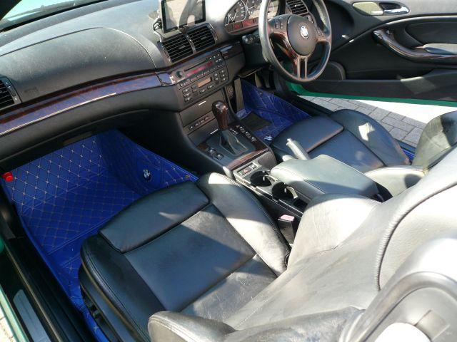 3シリーズ 330Ciカブリオーレ ミラーETC 社外ナビ バックカメラ レザーシート パワーシート シートヒーター 純正17インチAW 盗難防止システム 記録簿 HIDヘッドライト(11枚目)