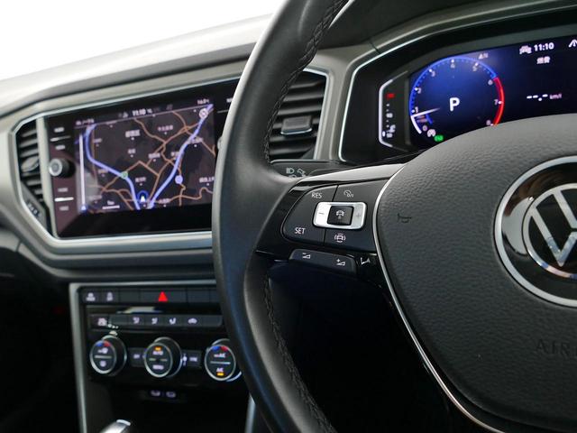 Ｔ－ロック ＴＳＩ　スタイルデザインパッケージ　メーカー直営認定中古車　１オーナ　禁煙車　ＬＥＤライト　スマートキースペア有　純正ナビ　ブルートゥース接続　カープレイアンドロイドオート対応　リアオートゲート　バックカメラ　アダプティブクルーズ（14枚目）