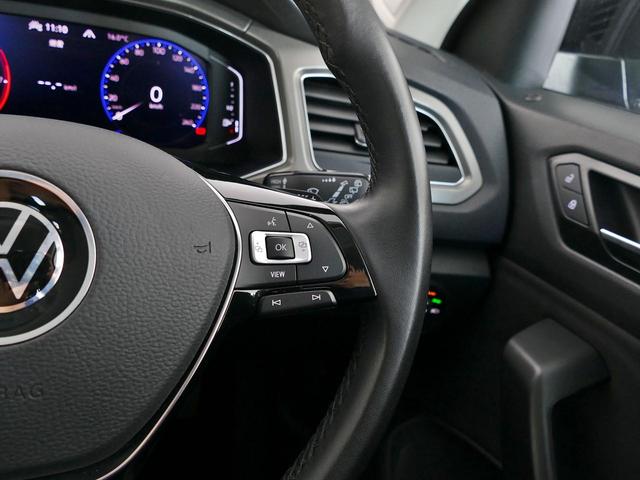 Ｔ－ロック ＴＳＩ　スタイルデザインパッケージ　メーカー直営認定中古車　１オーナ　禁煙車　ＬＥＤライト　スマートキースペア有　純正ナビ　ブルートゥース接続　カープレイアンドロイドオート対応　リアオートゲート　バックカメラ　アダプティブクルーズ（15枚目）