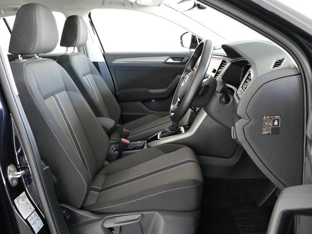 Ｔ－ロック ＴＳＩ　スタイルデザインパッケージ　メーカー直営認定中古車　１オーナ　禁煙車　ＬＥＤライト　スマートキースペア有　純正ナビ　ブルートゥース接続　カープレイアンドロイドオート対応　リアオートゲート　バックカメラ　アダプティブクルーズ（24枚目）