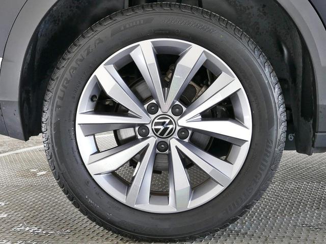 Ｔ－ロック ＴＳＩ　スタイルデザインパッケージ　メーカー直営認定中古車　１オーナ　禁煙車　ＬＥＤライト　スマートキースペア有　純正ナビ　ブルートゥース接続　カープレイアンドロイドオート対応　リアオートゲート　バックカメラ　アダプティブクルーズ（41枚目）