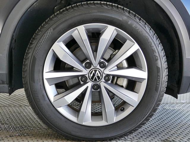 Ｔ－ロック ＴＳＩ　スタイルデザインパッケージ　メーカー直営認定中古車　１オーナ　禁煙車　ＬＥＤライト　スマートキースペア有　純正ナビ　ブルートゥース接続　カープレイアンドロイドオート対応　リアオートゲート　バックカメラ　アダプティブクルーズ（42枚目）