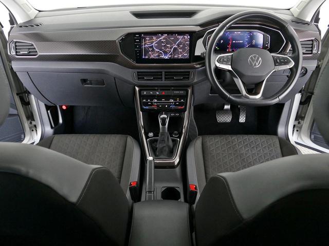 T-クロス カッパースタイル メーカー直営認定中古車 当社デモカー 禁煙車 純正ナビ ブルートゥース接続 カープレイアンドロイドオート対応 バックカメラ スマートキースペア有 アダプティブクルーズ バックカメラ LEDライト(10枚目)